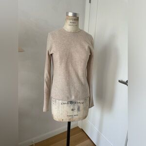 Vince Beige  Cashmere Sweater Size Medium Never Worn